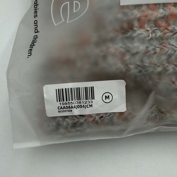 CUPSHE Confetti Knit Round Neck Sweater - Medium - Picture 12 of 12